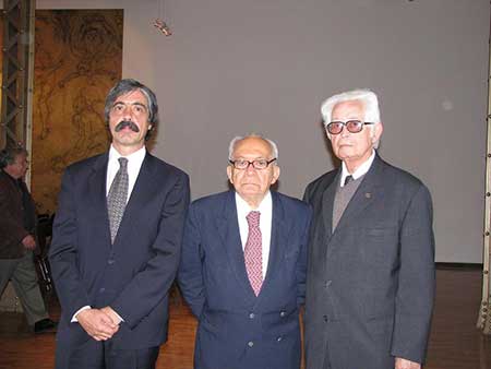 Lêdo Ivo, Alí Chumacero y su hijo Luis. Foto: JAL