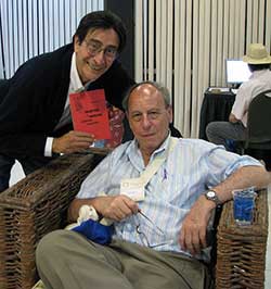 Sergio  Mondragón y Claudio Willer. Foto:JAL