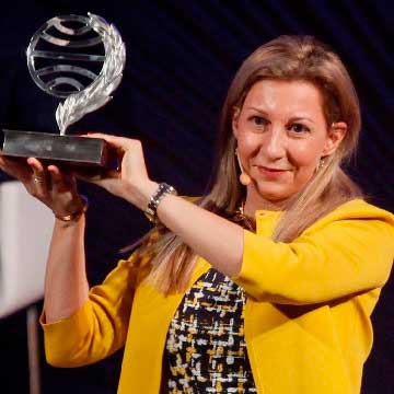 Eva García Sáenz de Urturi gana el Premio Planeta 2020 | La Otra